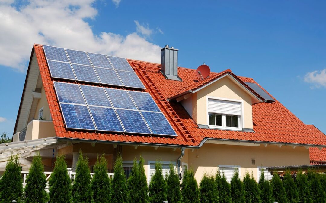 FOTOVOLTAICO: SCOPRI COME RISPARMIARE.. TUTELANDO L’AMBIENTE!